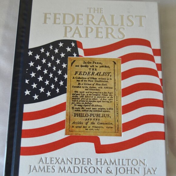 THE FEDERALIST PAPERS- 2024  HARDCOVER LIMITED EDITION- WITH  ILLUSTRATIONS. - Picture 5 of 15